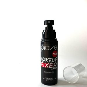 Makeup fixer spray